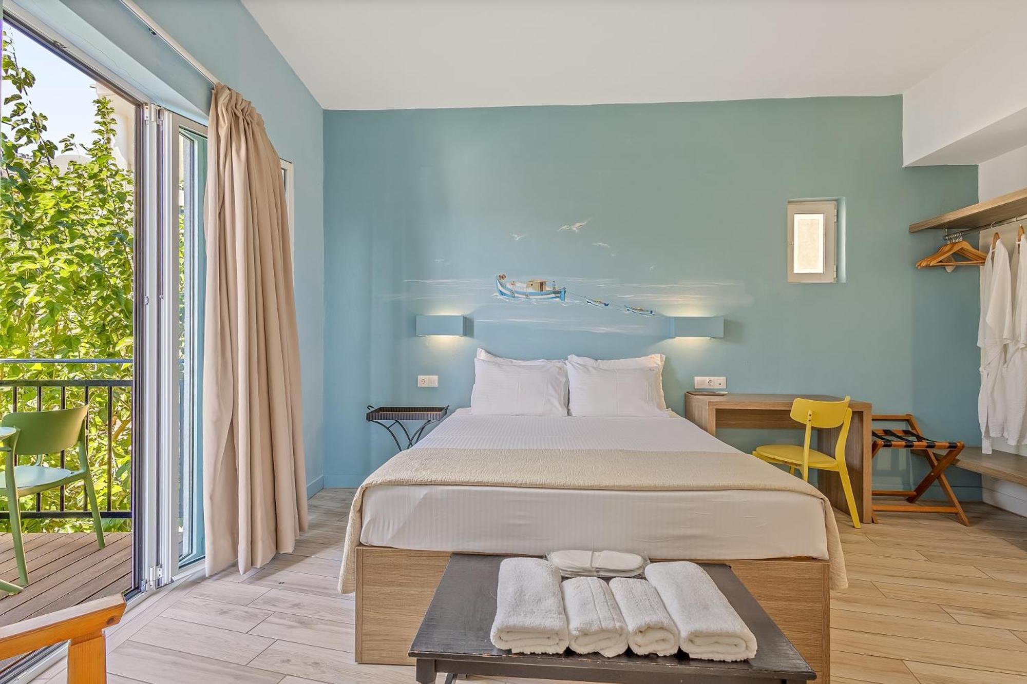 Sofia'S Lovely Rooms Khora Sfakion Exterior photo